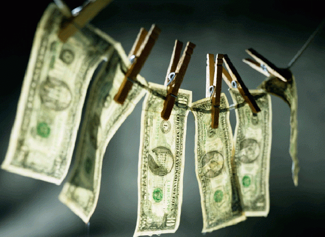 Ricardo Vago repudia la prórroga por séptima vez de la