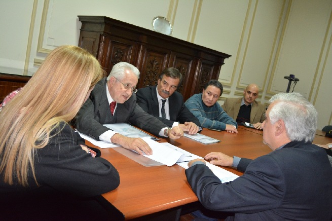 Monseñor Lozano recibió a dirigentes del FA UNEN preocupados por las Apuestas Online en el fútbol