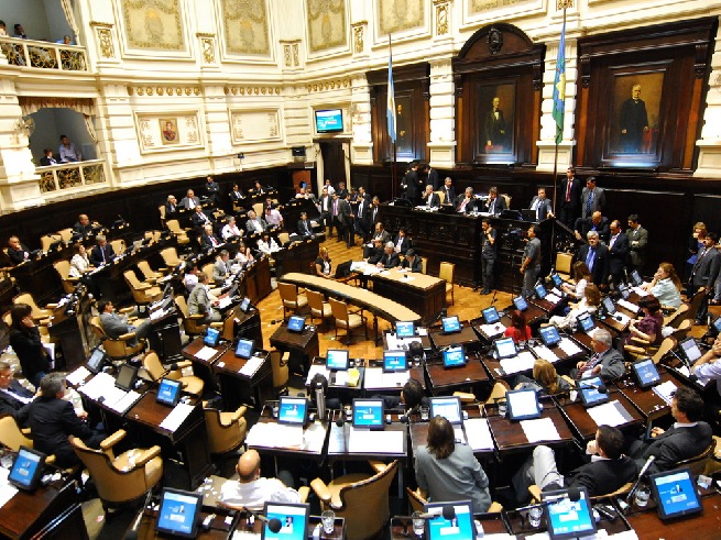 “El juicio por jurados será para delitos graves”